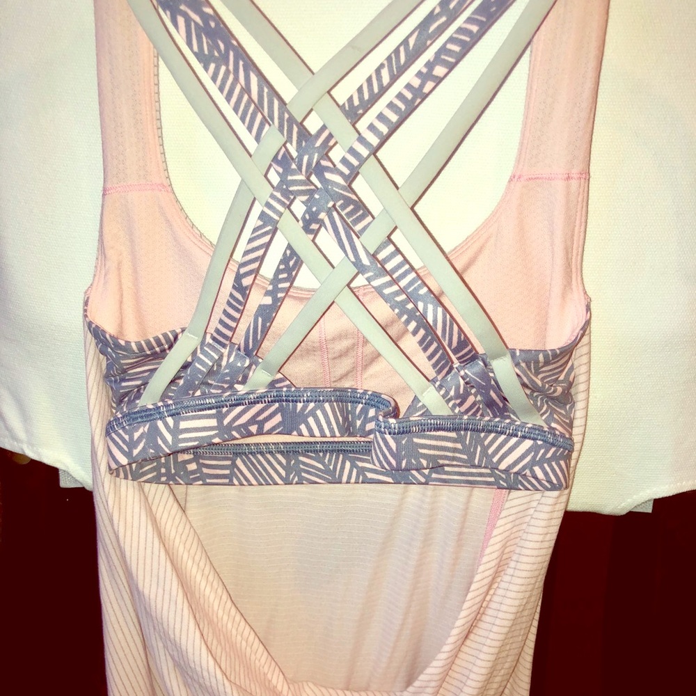 Lululemon Yoga Tank in Light Pink and Gray Sz 2